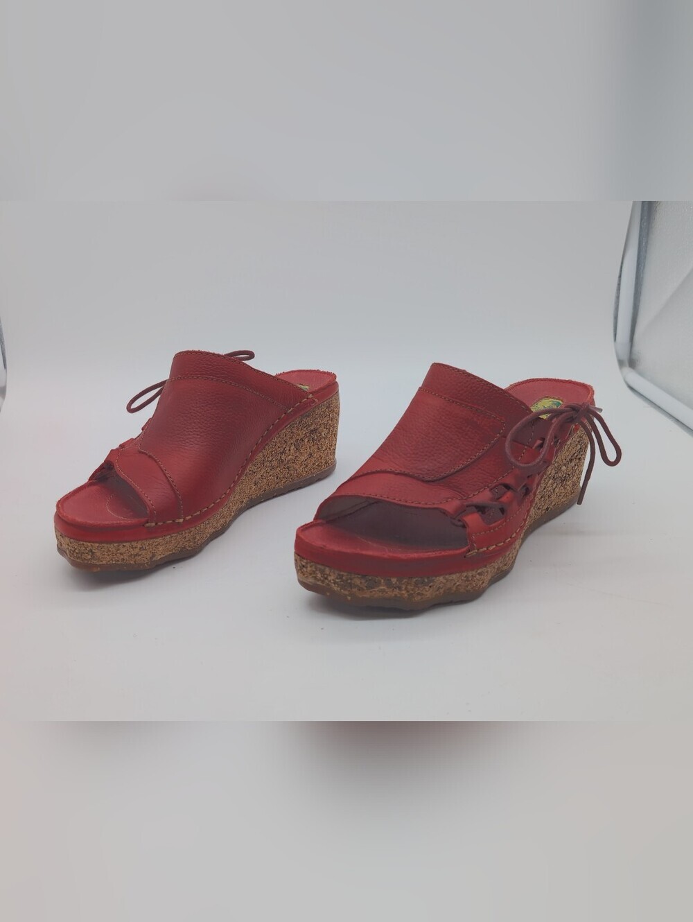 El Naturalista Red Leather Cork Oak 405 Wedge Mule Sandals Size 38